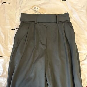 Women’s dress pants